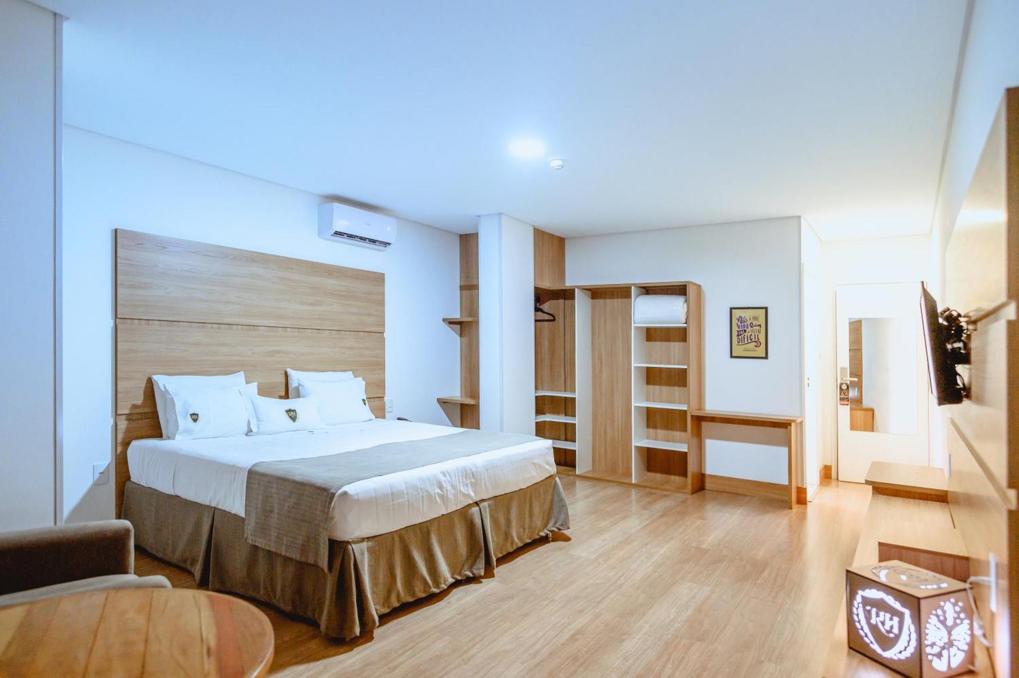 Riellis Center Hotel 보투카투 외부 사진